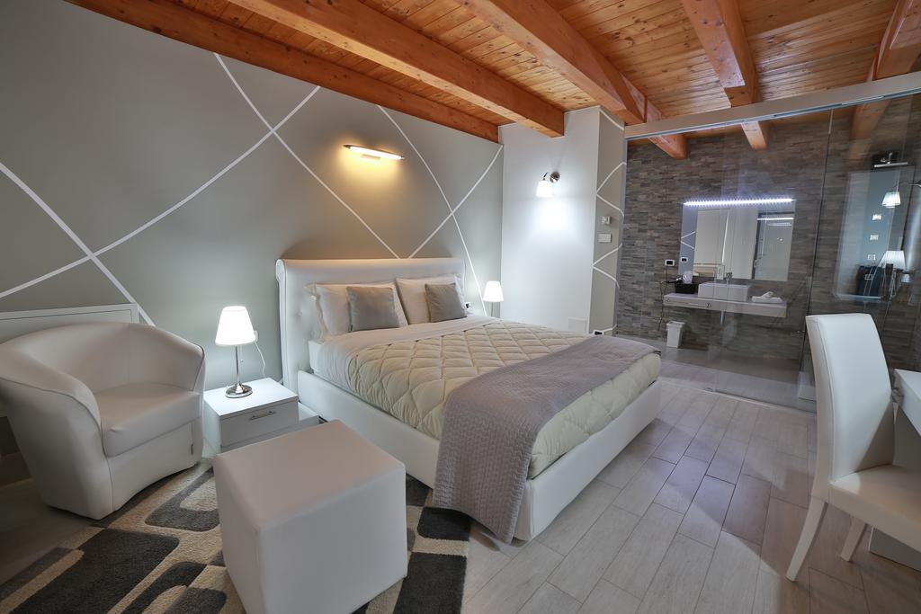 Villa Giulia Del Cavaliere Castrovillari Ngoại thất bức ảnh